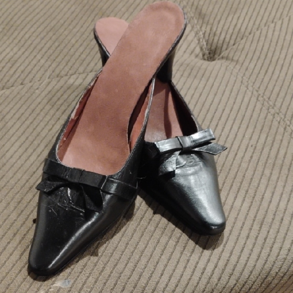 Unisa Black Mules with Bow Accent
